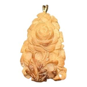 Vintage hand carved Celluloid pendant w/ 14k gold filled bale. JB7